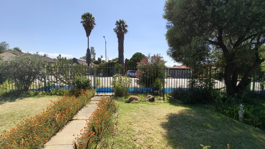 3 Bedroom Property for Sale in Theunissen Free State